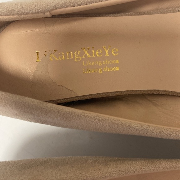 Lilang Shoes LikangxieYe Size 6 buff colored women’s flats pointed toe suede $65 - Picture 5 of 10